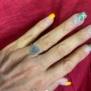 Elegant Sterling Silver 925 Oval Ring